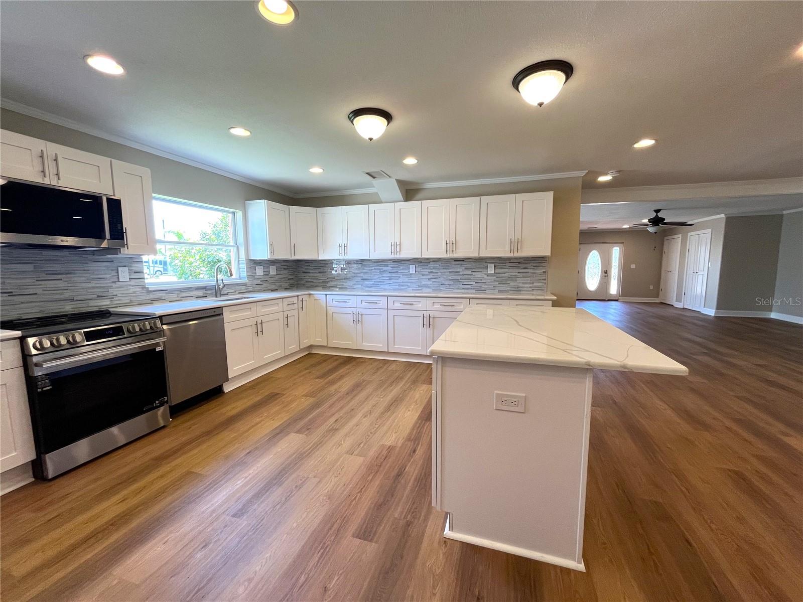 BELLE VISTA SHORES - Residential Lease