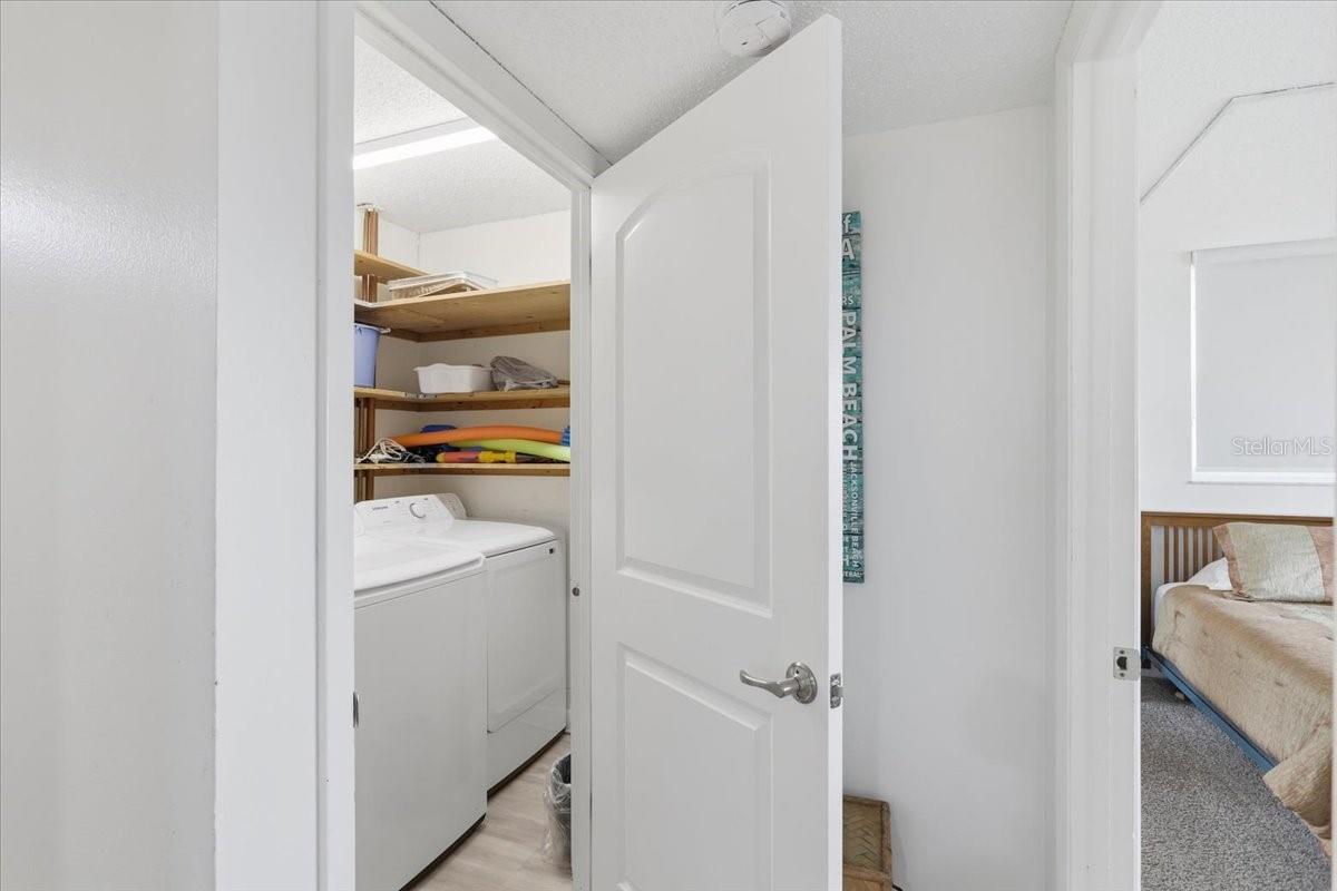 SHORES OF MADEIRA CONDO - Residential