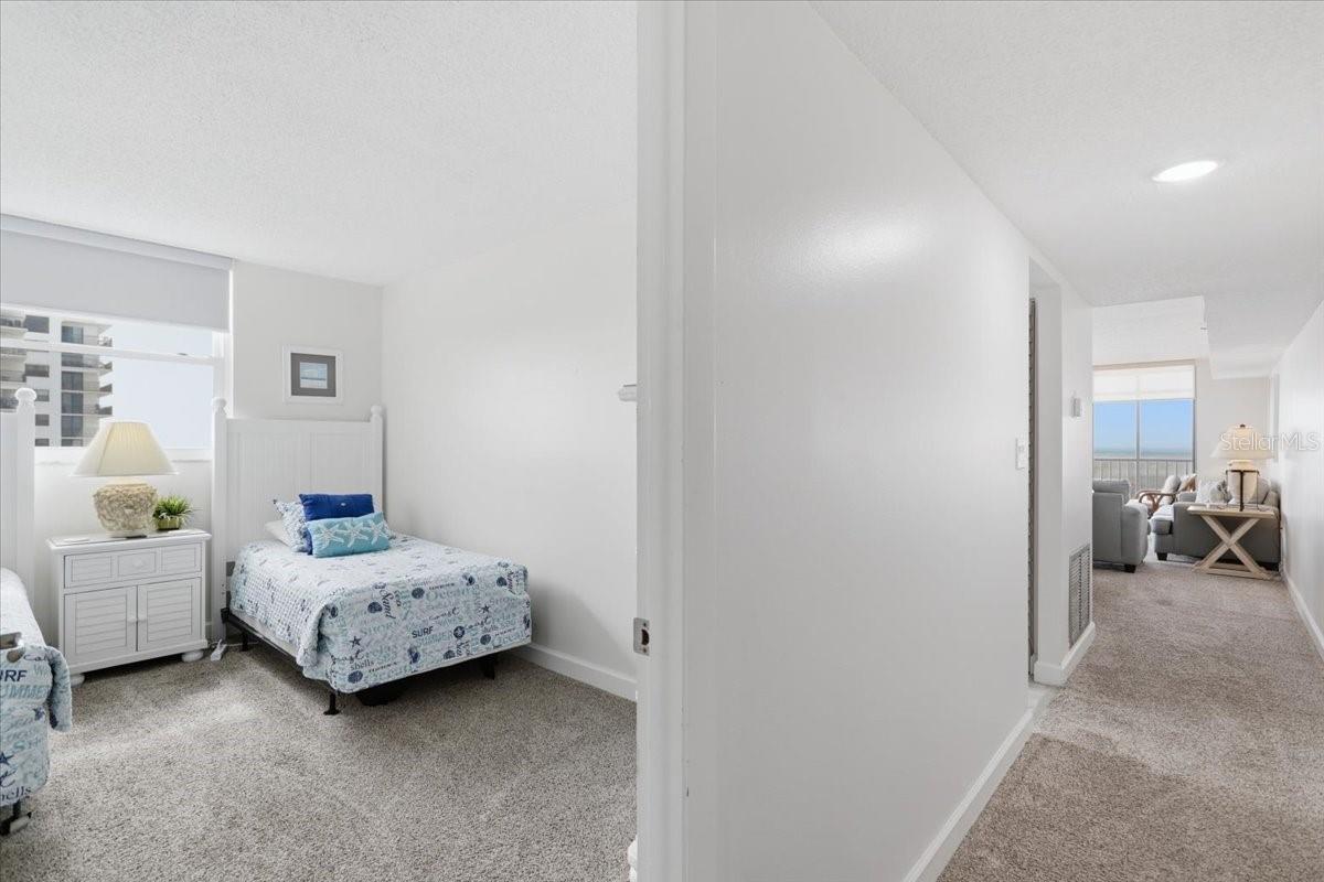 SHORES OF MADEIRA CONDO - Residential