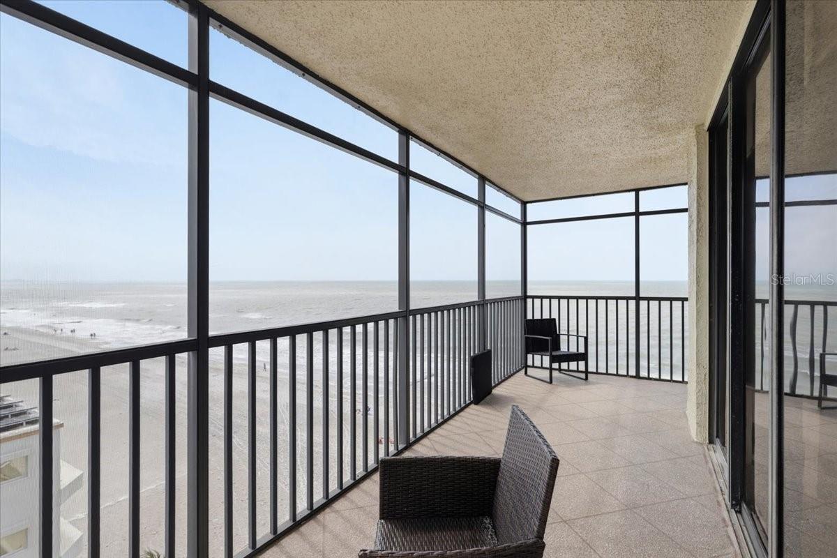 SHORES OF MADEIRA CONDO - Residential