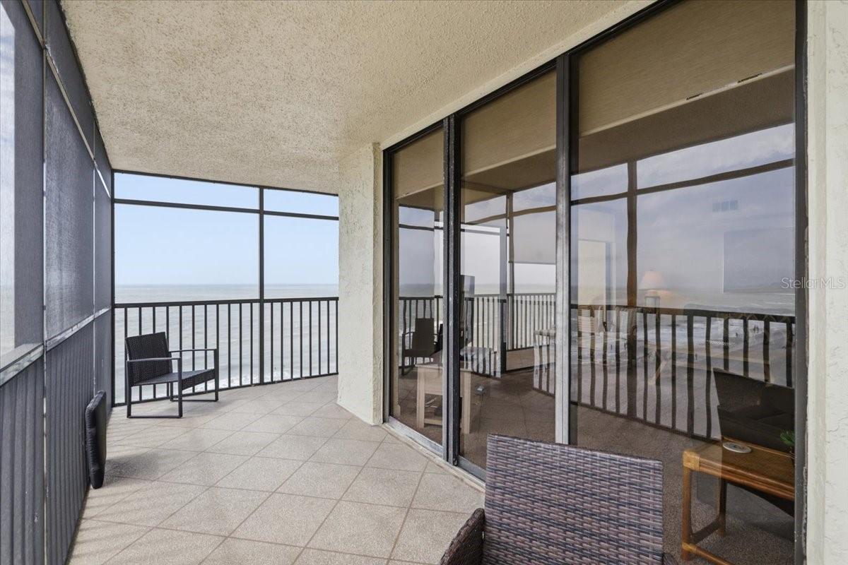 SHORES OF MADEIRA CONDO - Residential