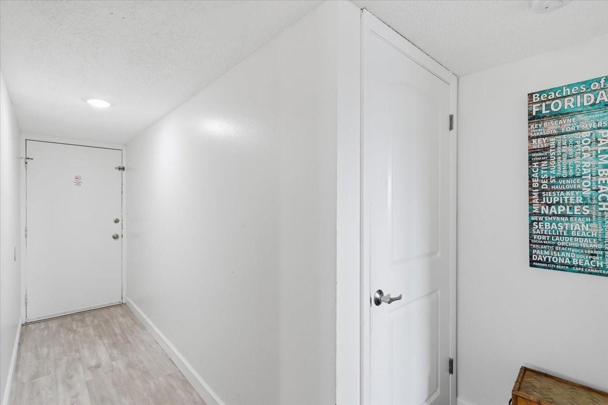 SHORES OF MADEIRA CONDO - Residential