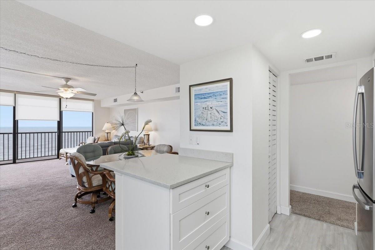 SHORES OF MADEIRA CONDO - Residential