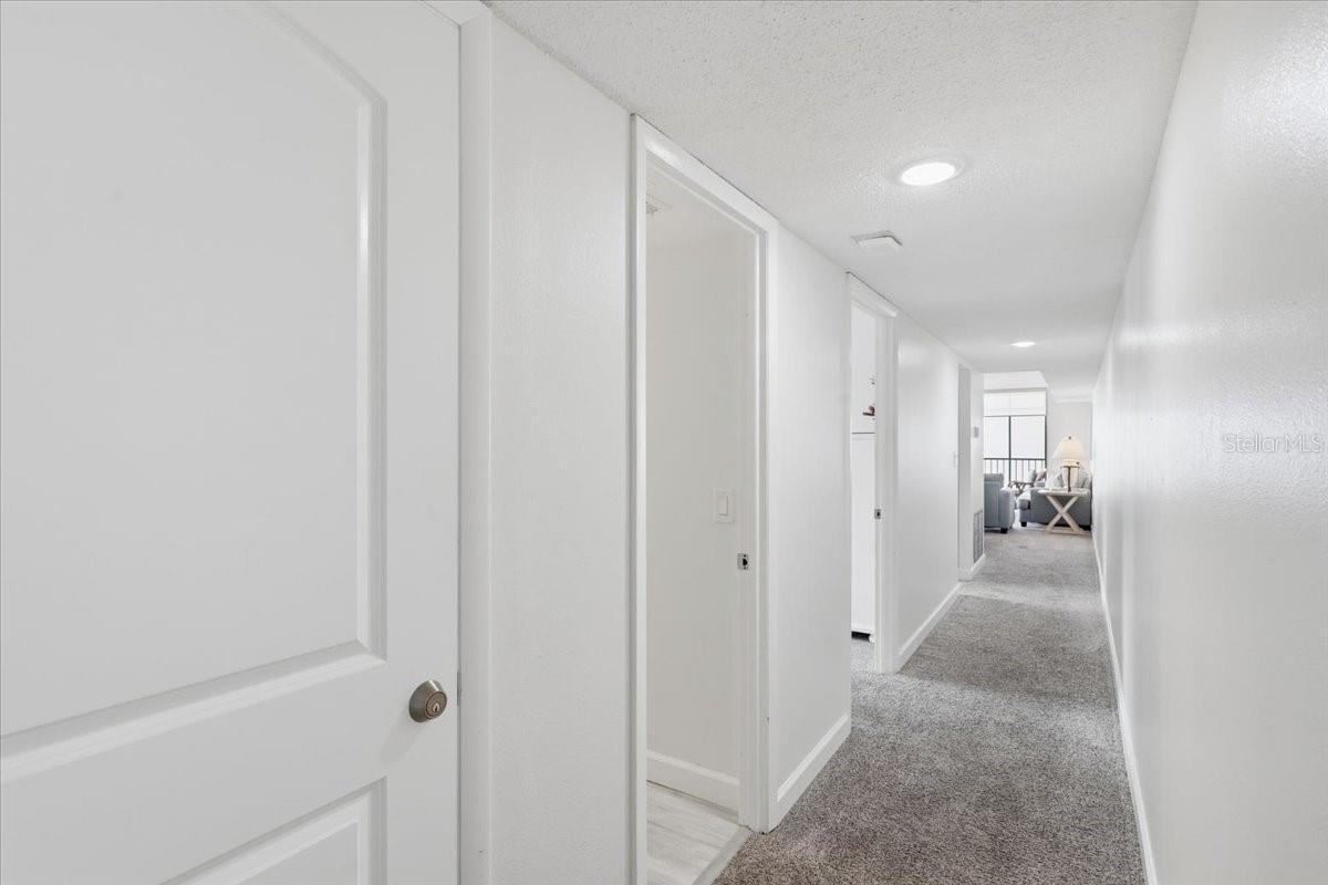 SHORES OF MADEIRA CONDO - Residential