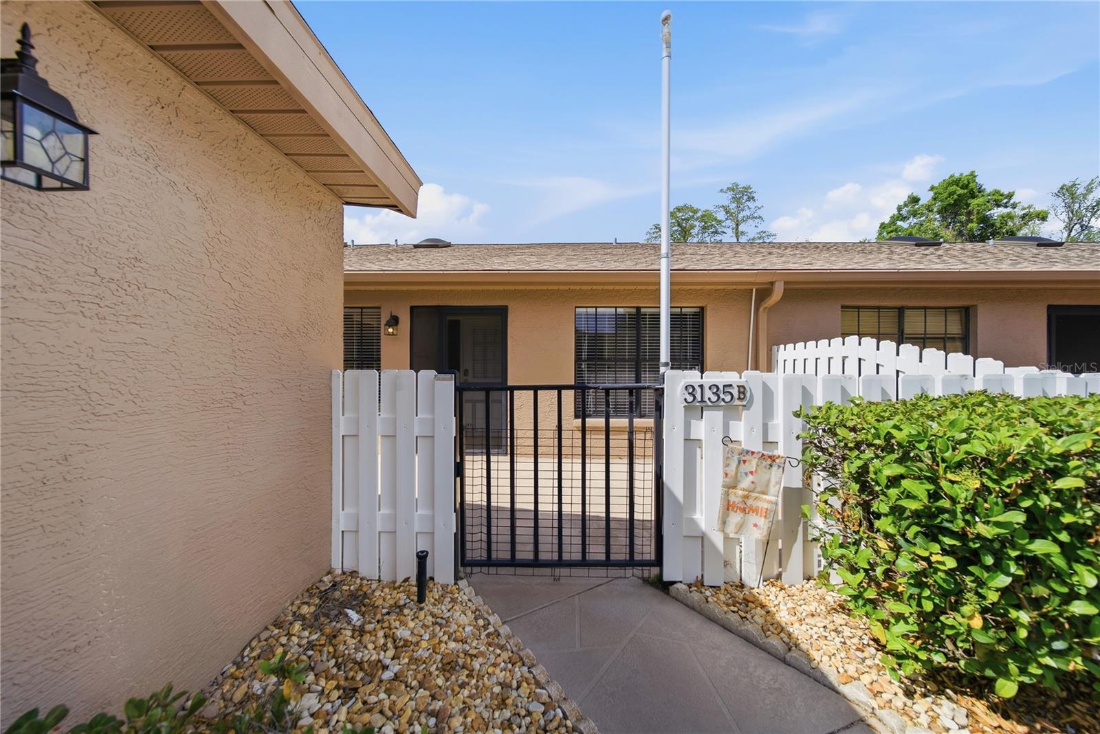 PINE RIDGE AT LAKE TARPON VILLAGE - Residential