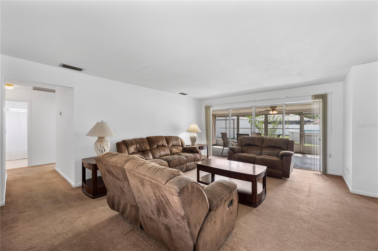 ELOISE WOODS EAST LAKE MARIAM UNIT - Residential