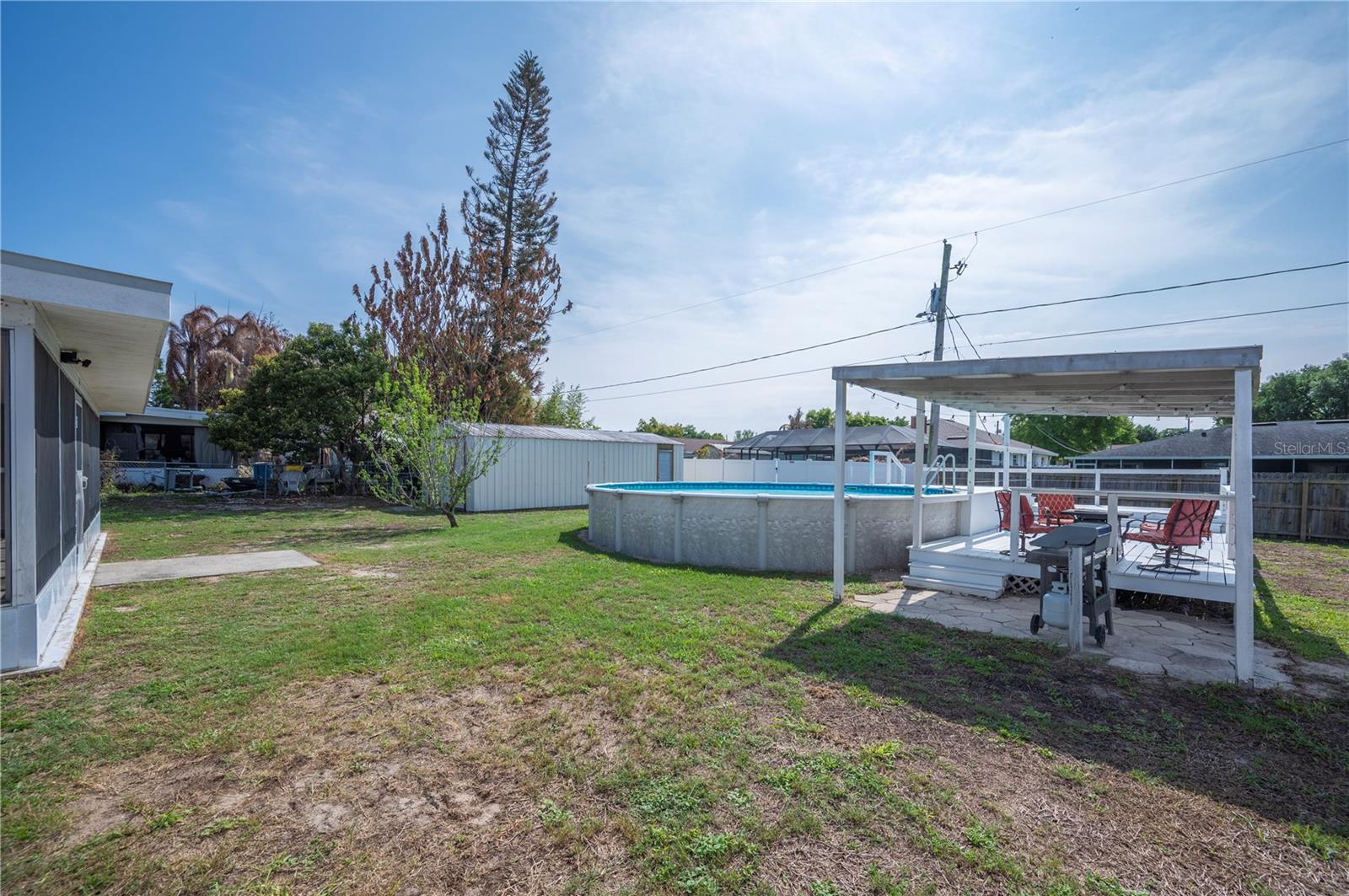 ELOISE WOODS EAST LAKE MARIAM UNIT - Residential