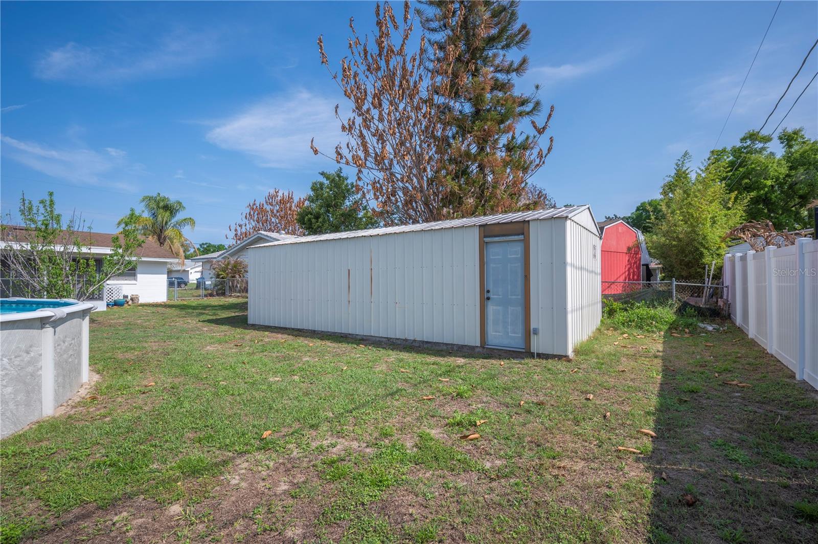 ELOISE WOODS EAST LAKE MARIAM UNIT - Residential