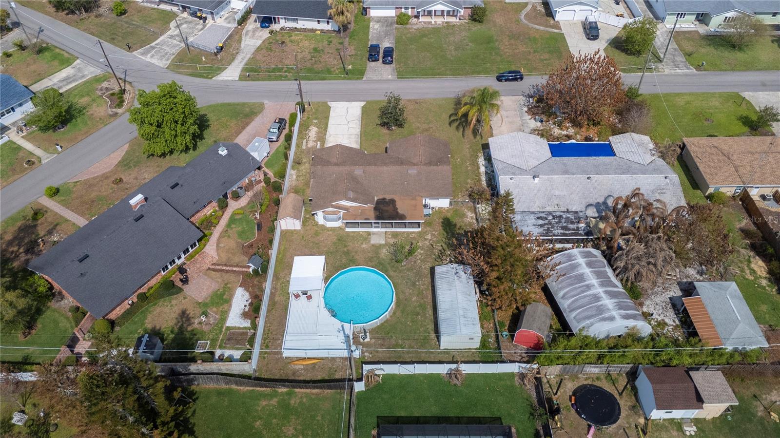 ELOISE WOODS EAST LAKE MARIAM UNIT - Residential