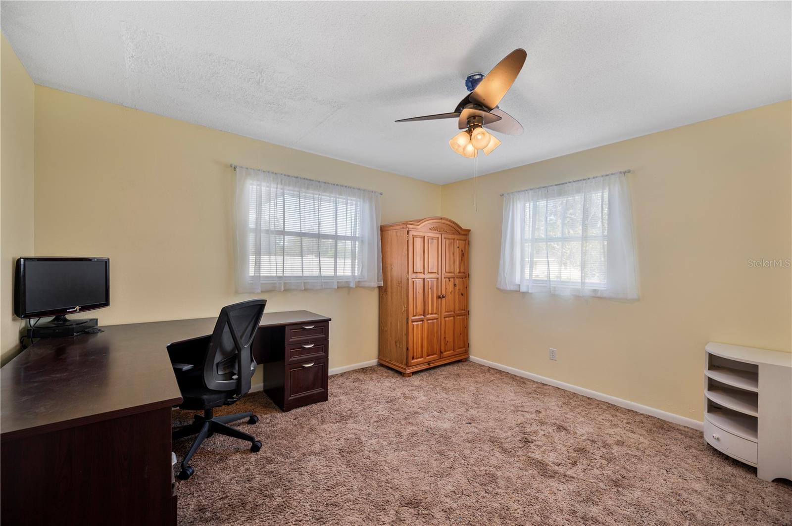 ELOISE WOODS EAST LAKE MARIAM UNIT - Residential