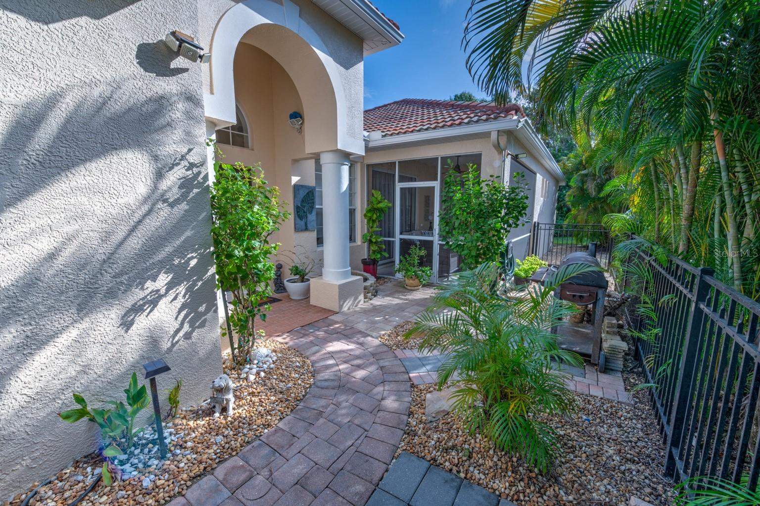 7823 33RD STREET E 20