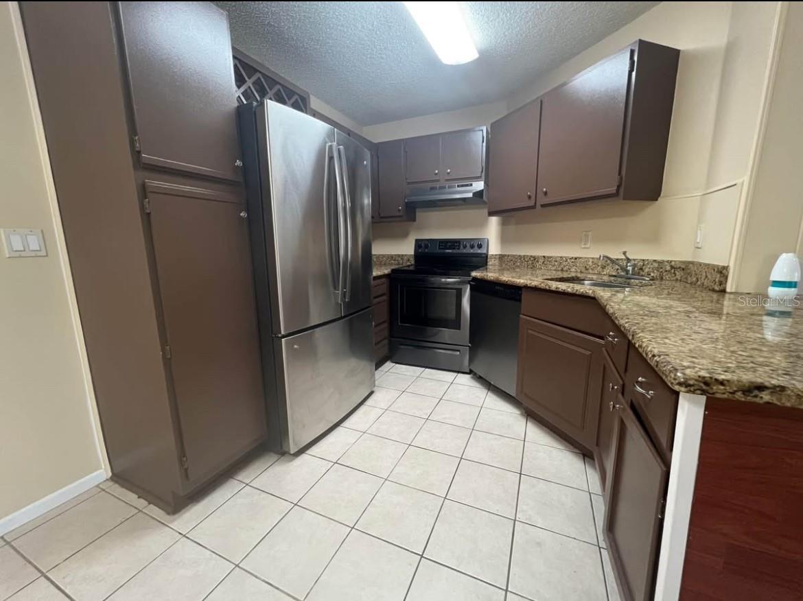 REGENCY PARK AT LAKE MARY A CONDO - Residential Lease