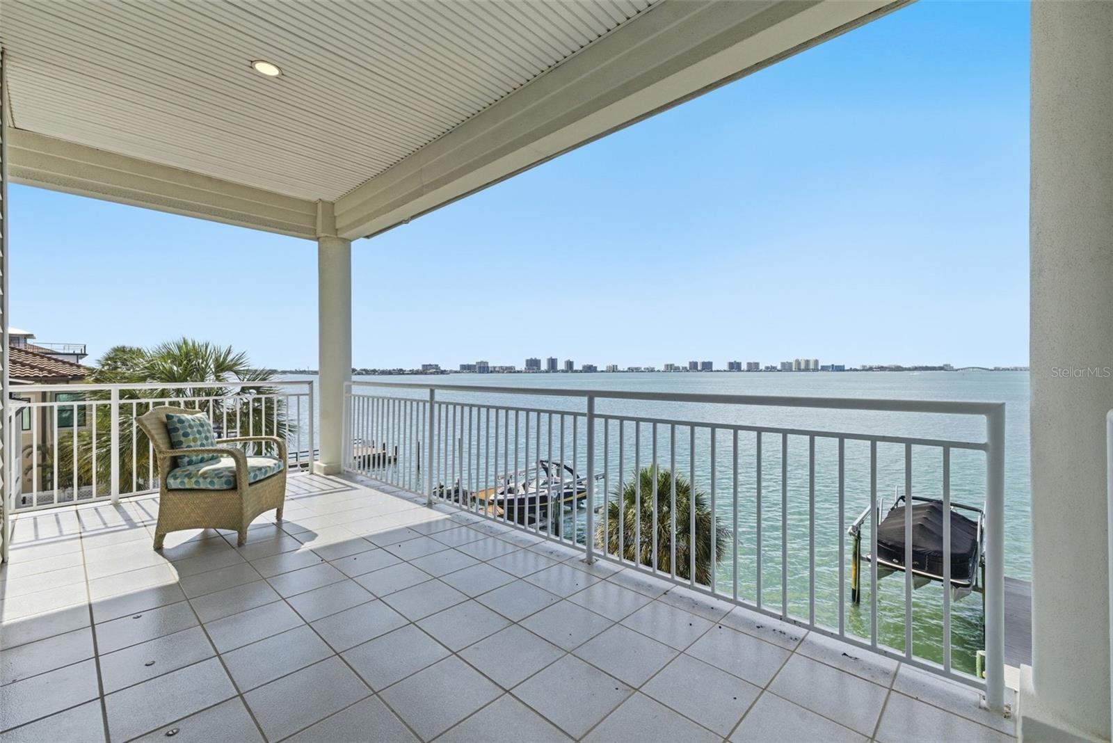 EAGLES NEST POINT - Residential