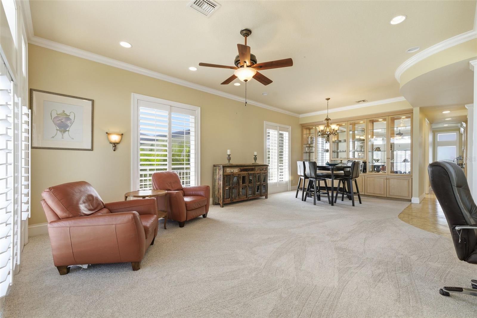 EAGLES NEST POINT - Residential