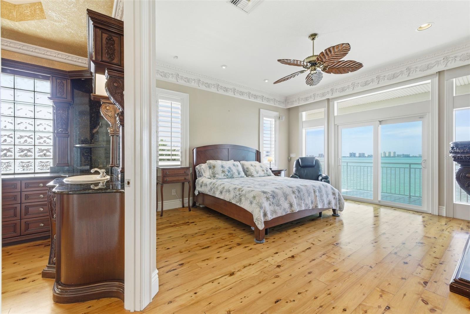 EAGLES NEST POINT - Residential