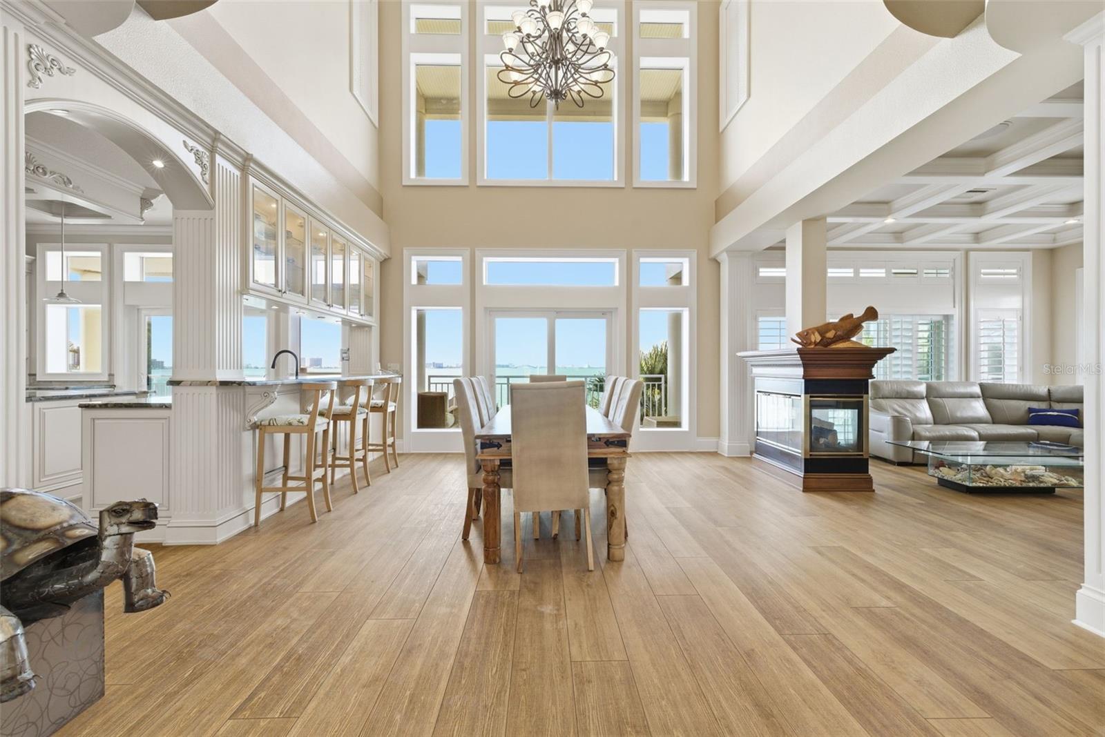 EAGLES NEST POINT - Residential