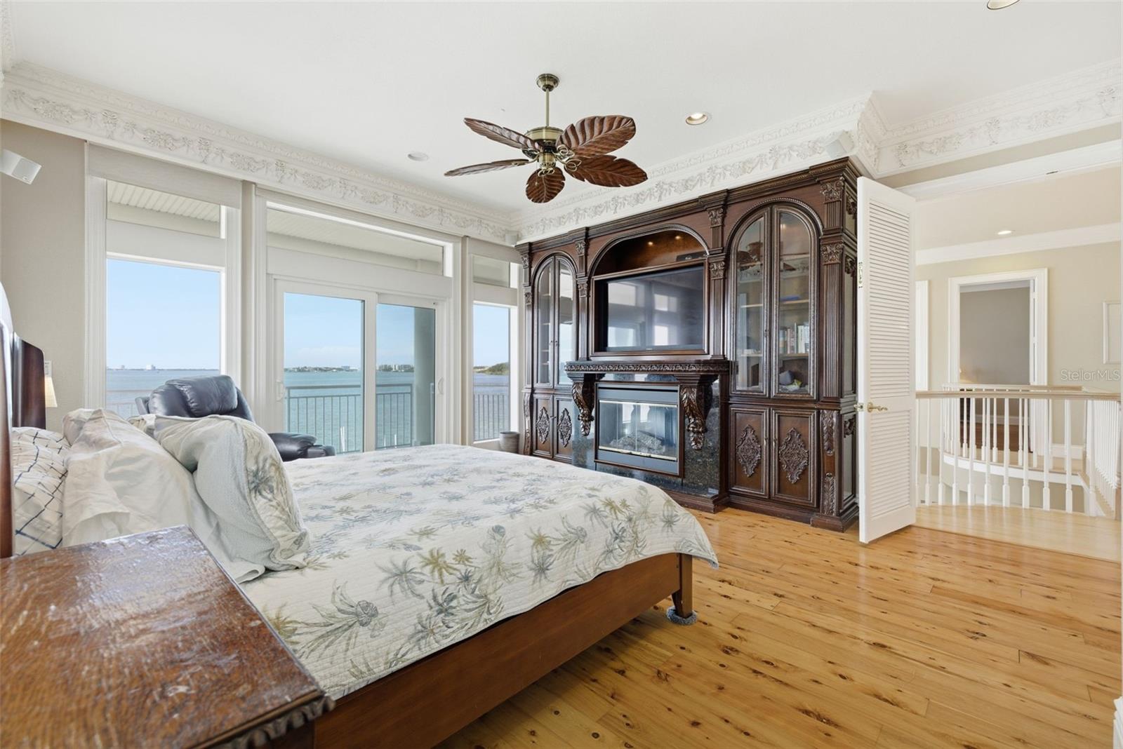 EAGLES NEST POINT - Residential