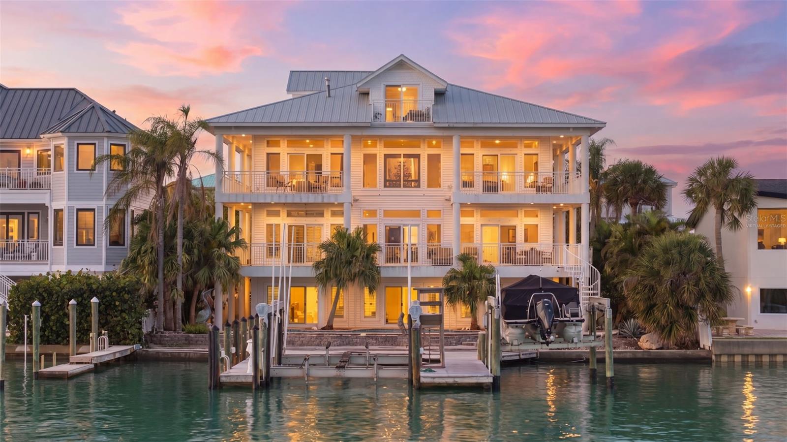 EAGLES NEST POINT - Residential