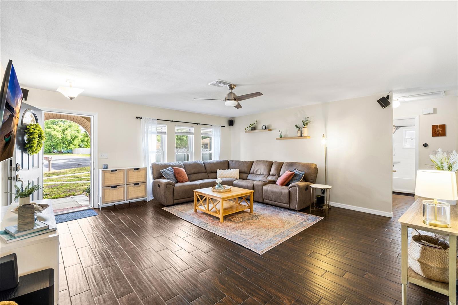 PINE HAVEN - Residential