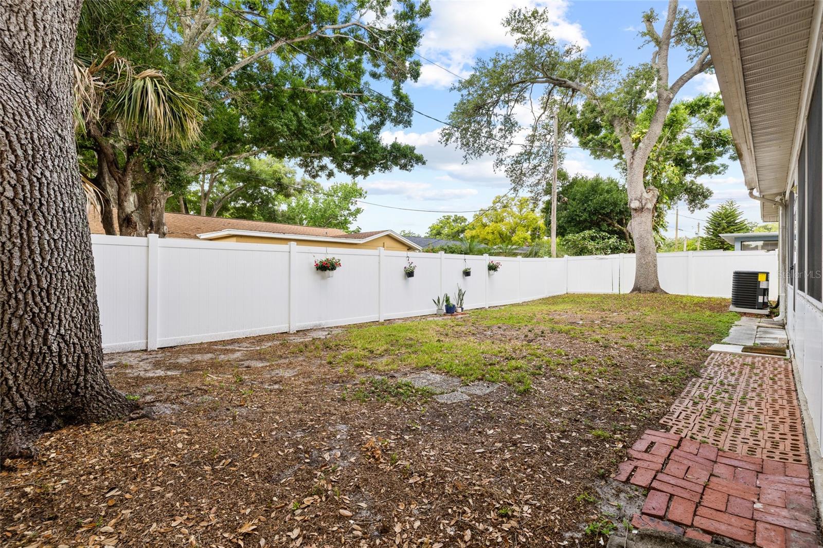 PINE HAVEN - Residential