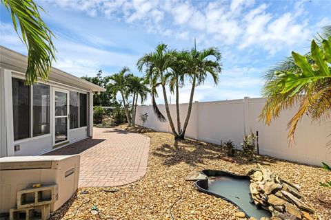 A home in WINTER HAVEN