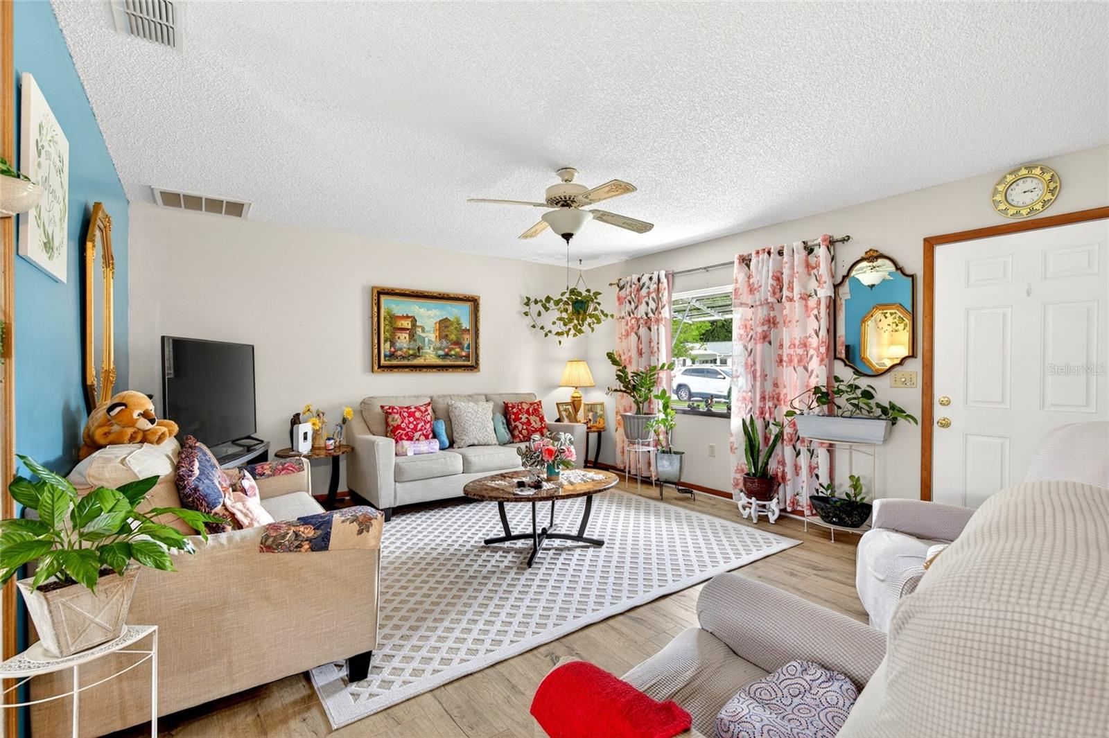PALM CAY UN 02 - Residential