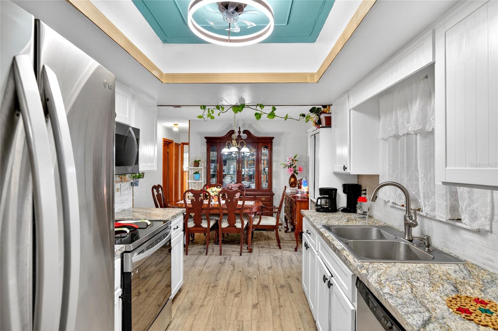 PALM CAY UN 02 - Residential