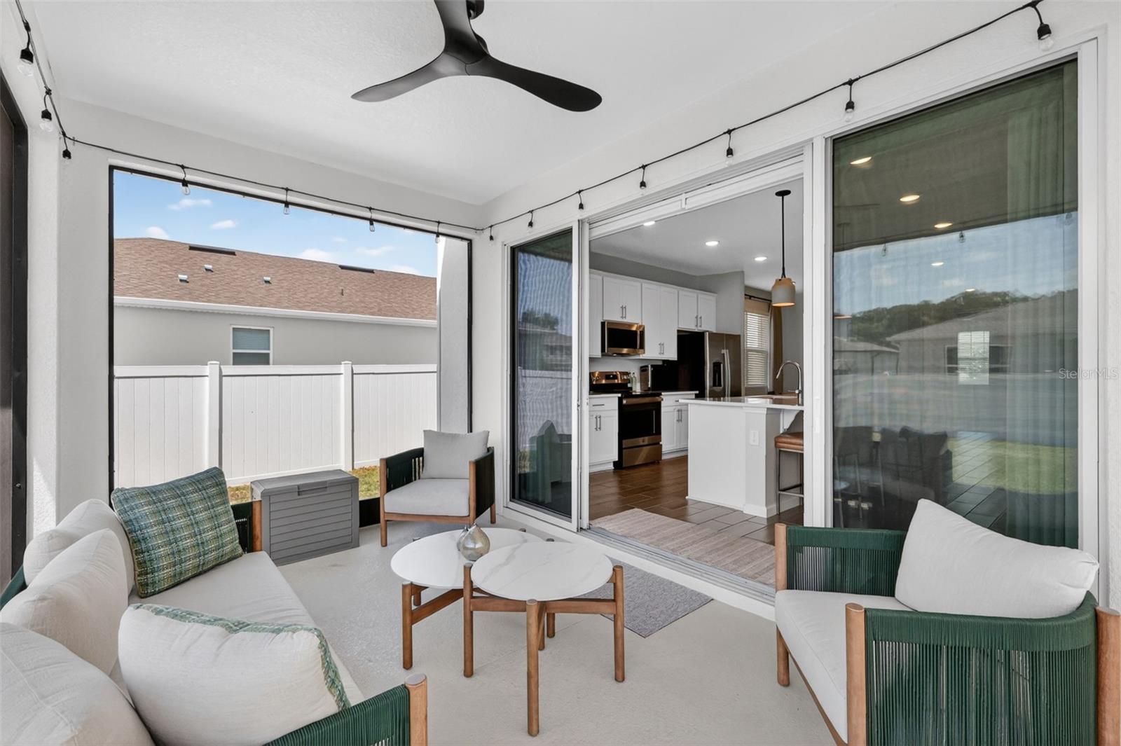 SEASONS AT LAKESIDE FOREST - Residential Lease