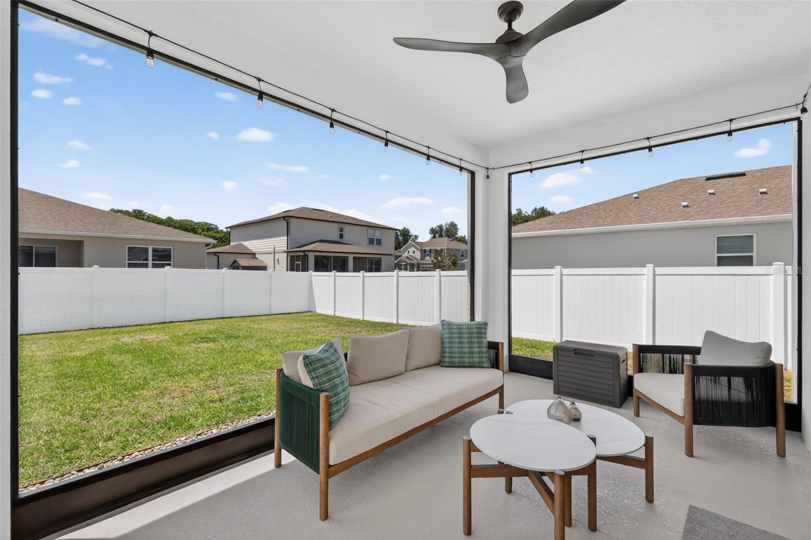 SEASONS AT LAKESIDE FOREST - Residential Lease