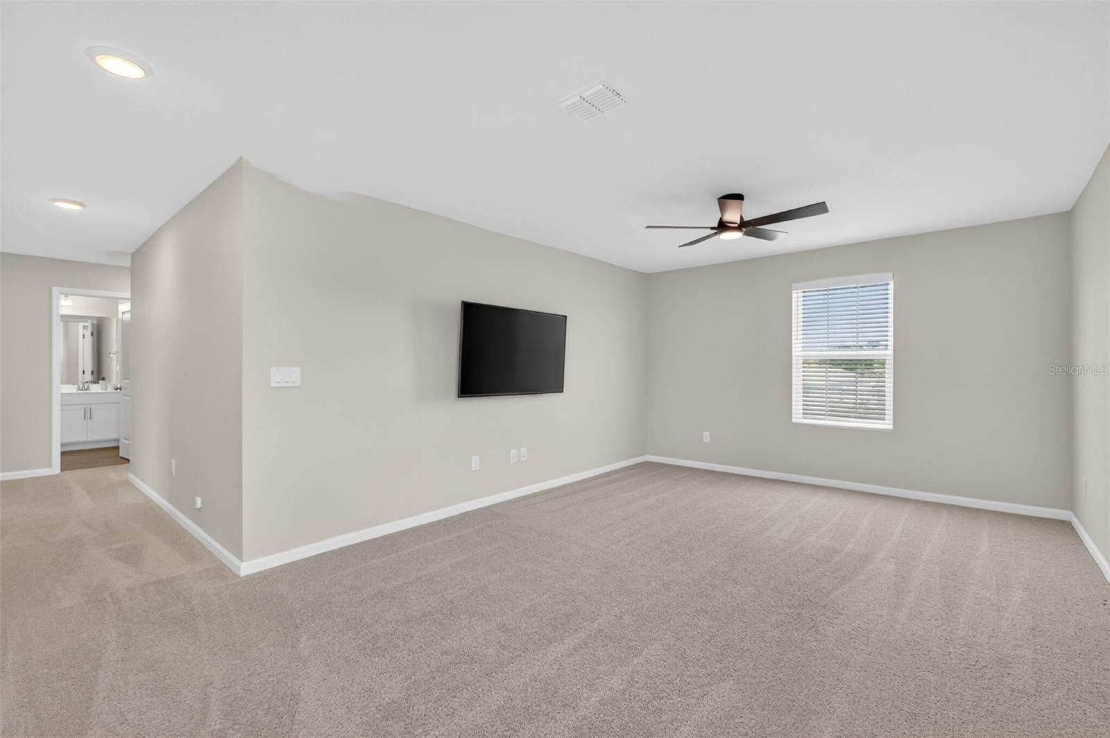 SEASONS AT LAKESIDE FOREST - Residential Lease