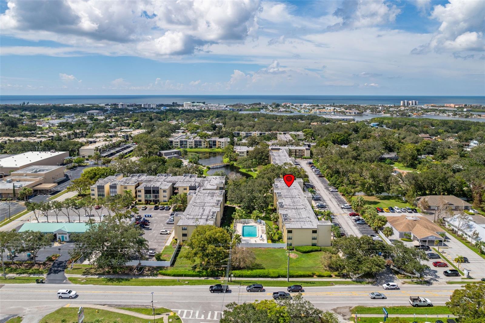 LAKEVIEW OF LARGO - Residential Lease