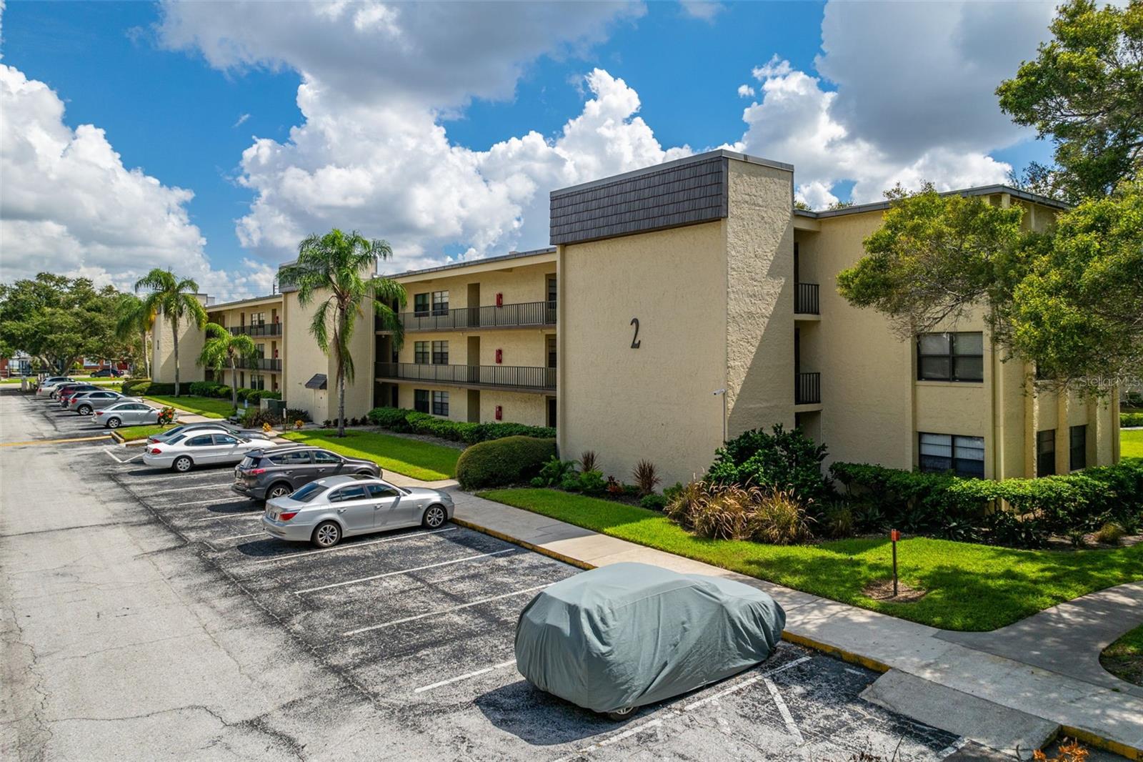LAKEVIEW OF LARGO - Residential Lease