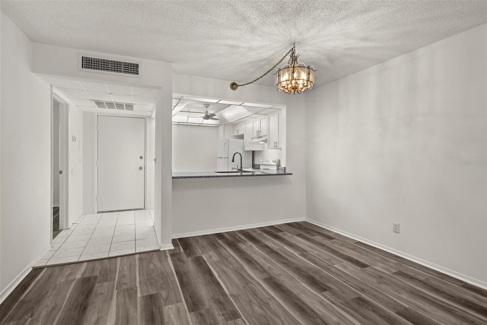 LAKEVIEW OF LARGO - Residential Lease
