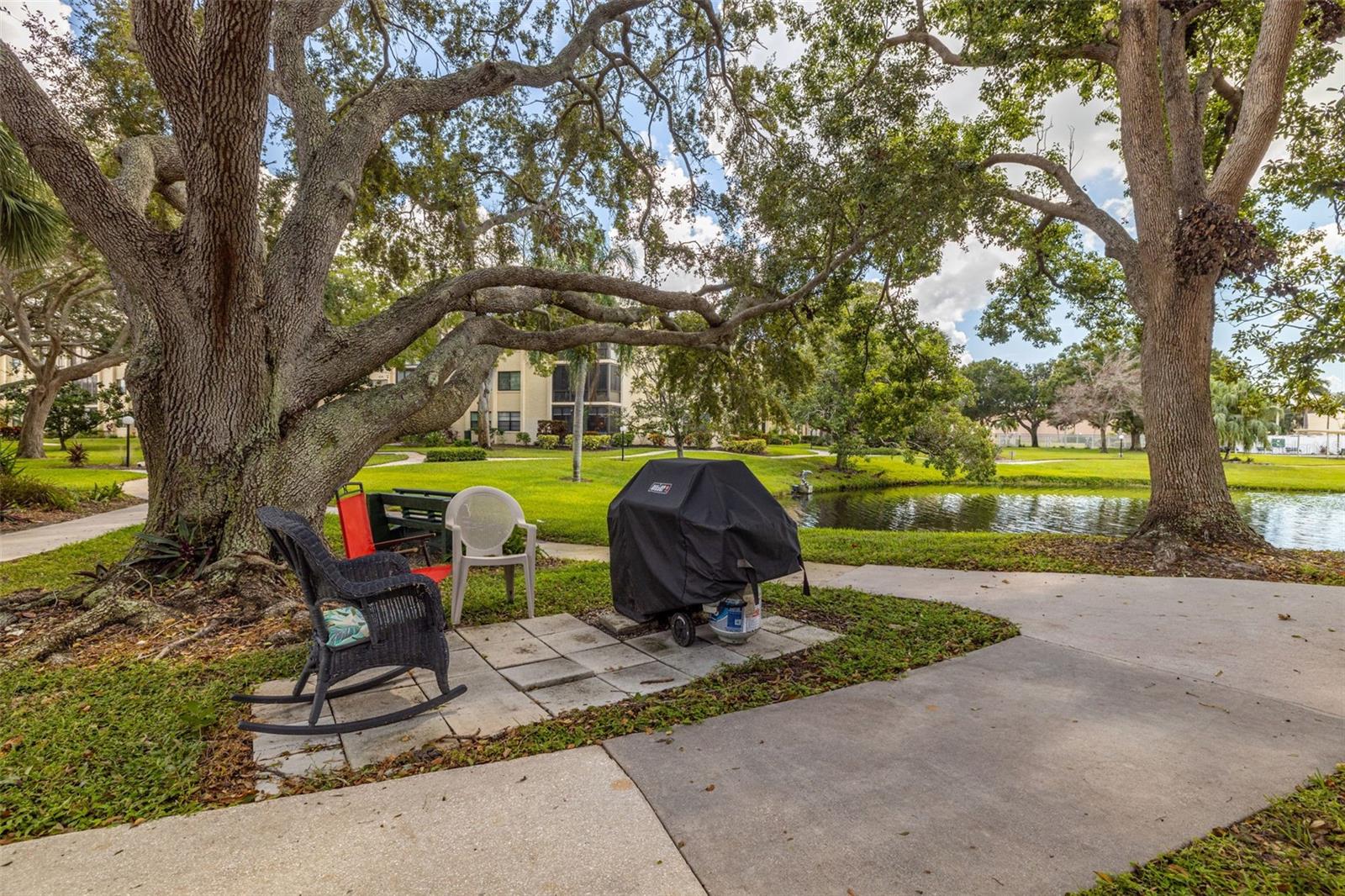 LAKEVIEW OF LARGO - Residential Lease