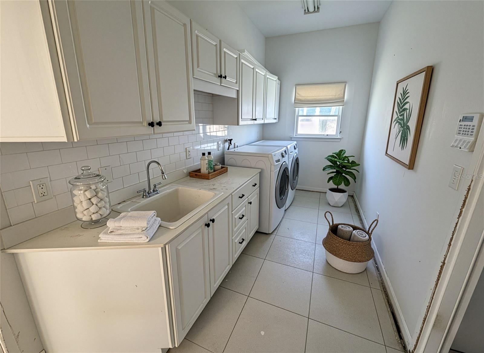 ISLAND ESTATES OF CLEARWATER UNIT 6-B - Residential