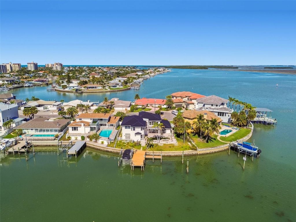 Photo of 461 Palm Island NE, Clearwater Beach, FL 33767 (MLS # TB8446834)