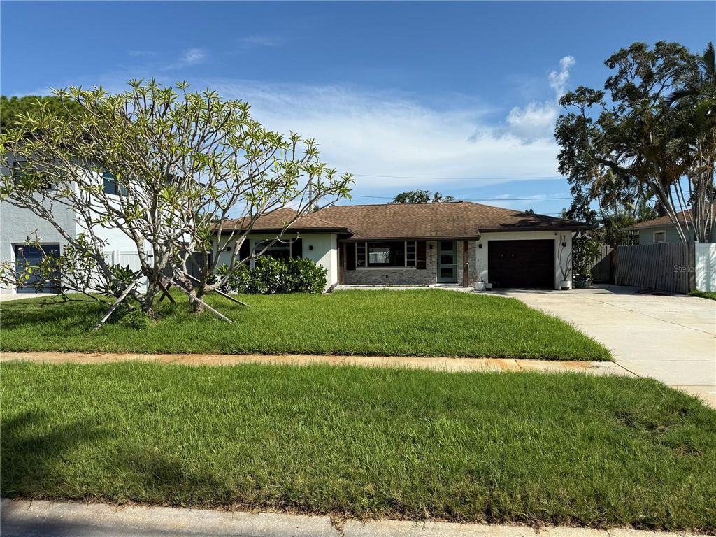 Photo of 1826 Oregon Avenue NE, St Petersburg, FL 33703 (MLS # TB8413987)