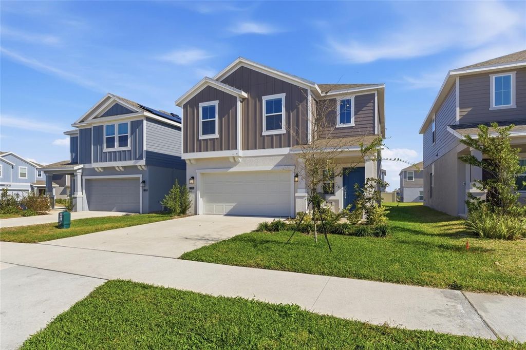 Photo of 1195 Tyler Loop, Winter Haven, FL 33884 (MLS # O6376968)