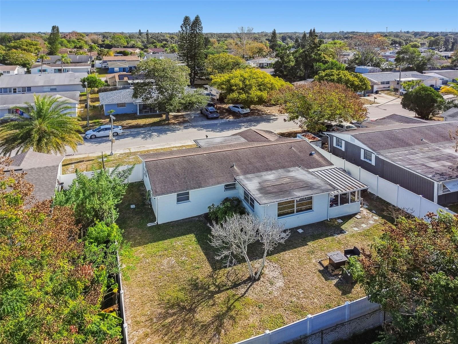 EMBASSY HILLS - Residential