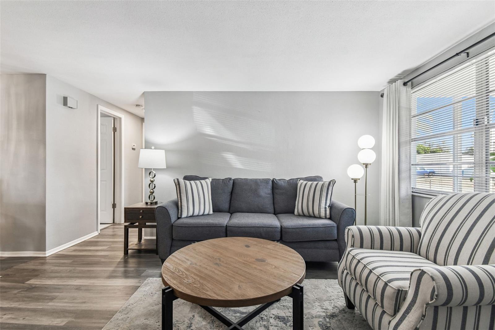 EMBASSY HILLS - Residential