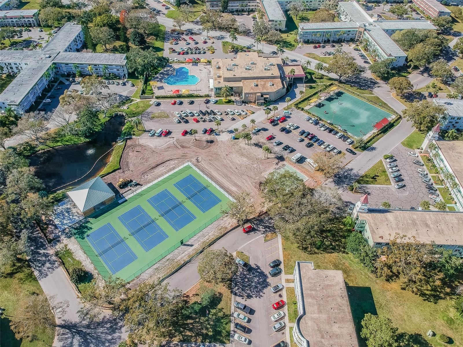 ON TOP OF THE WORLD - Residential