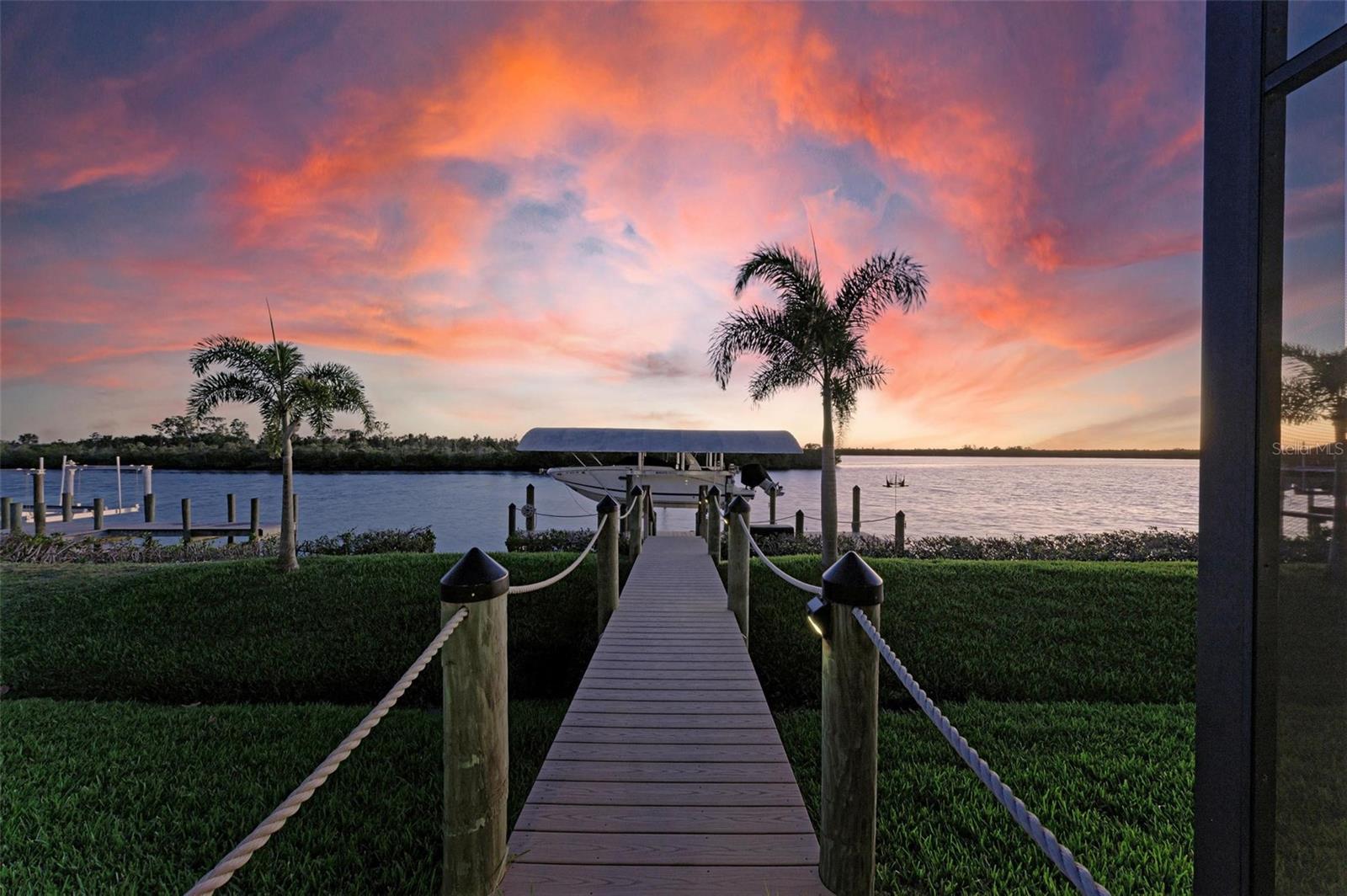 SOUTH BAYVIEW ESTATES - Residential