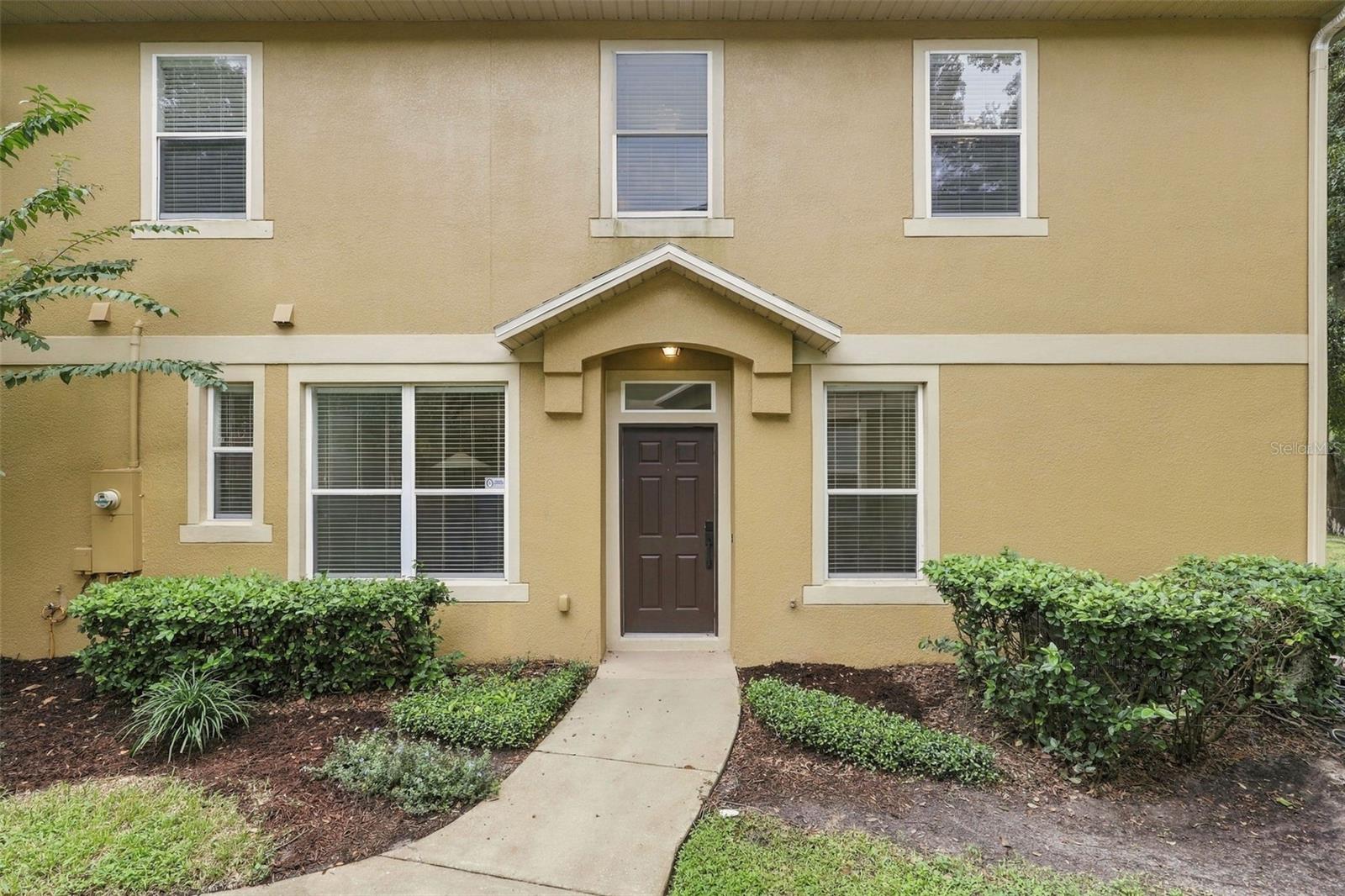 1831 PINE OAK TRAIL