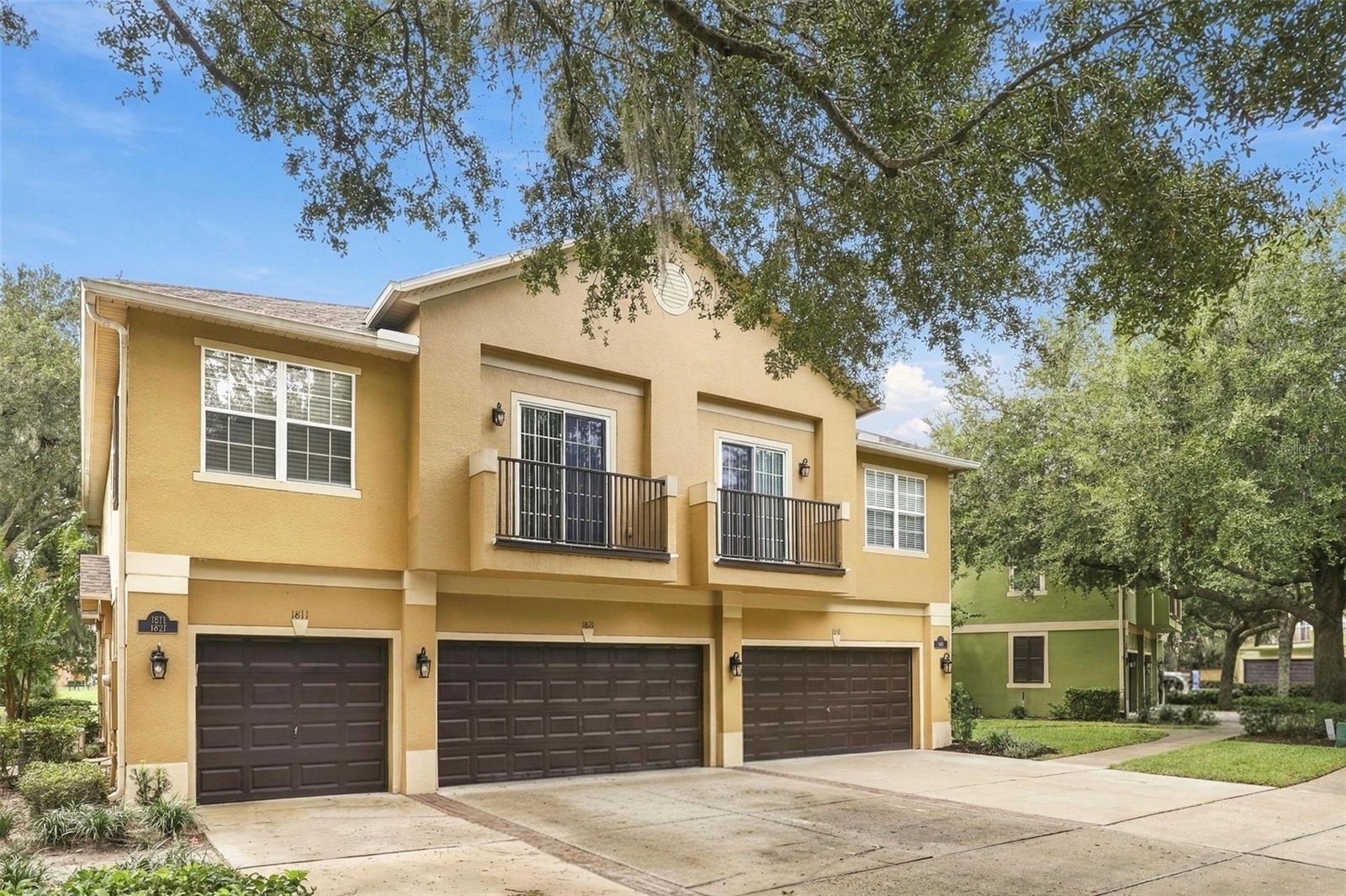 1831 PINE OAK TRAIL