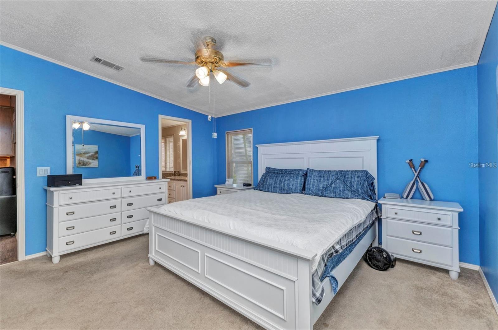 LEMON BAY ISLES PH 02 - Residential