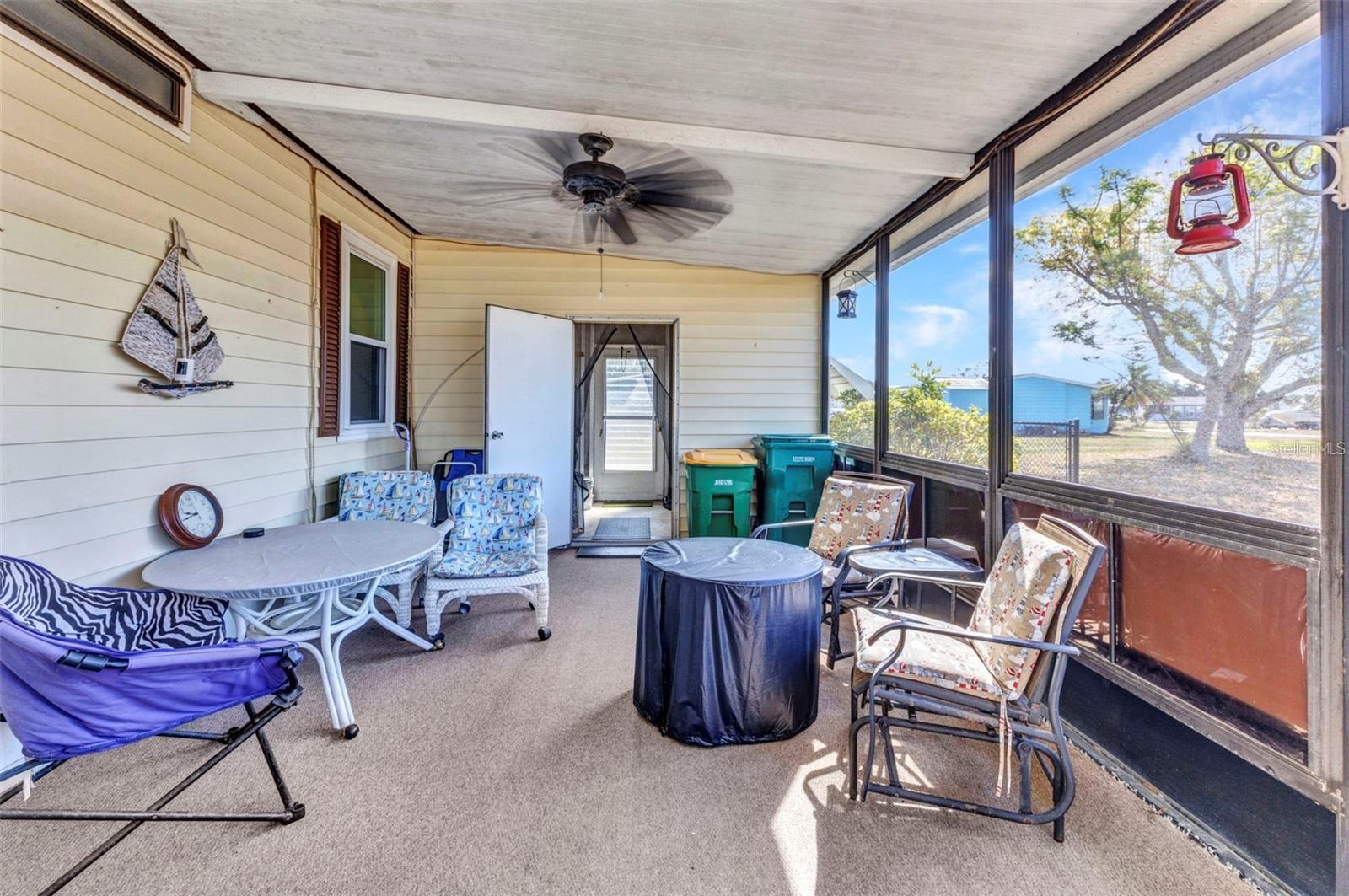 LEMON BAY ISLES PH 02 - Residential