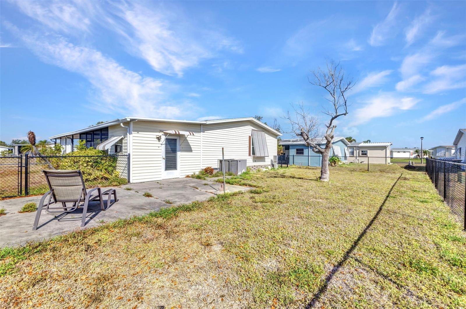 LEMON BAY ISLES PH 02 - Residential