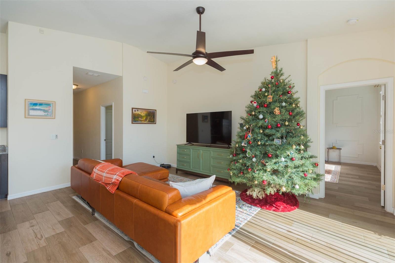 11241 SPRING POINT CIRCLE