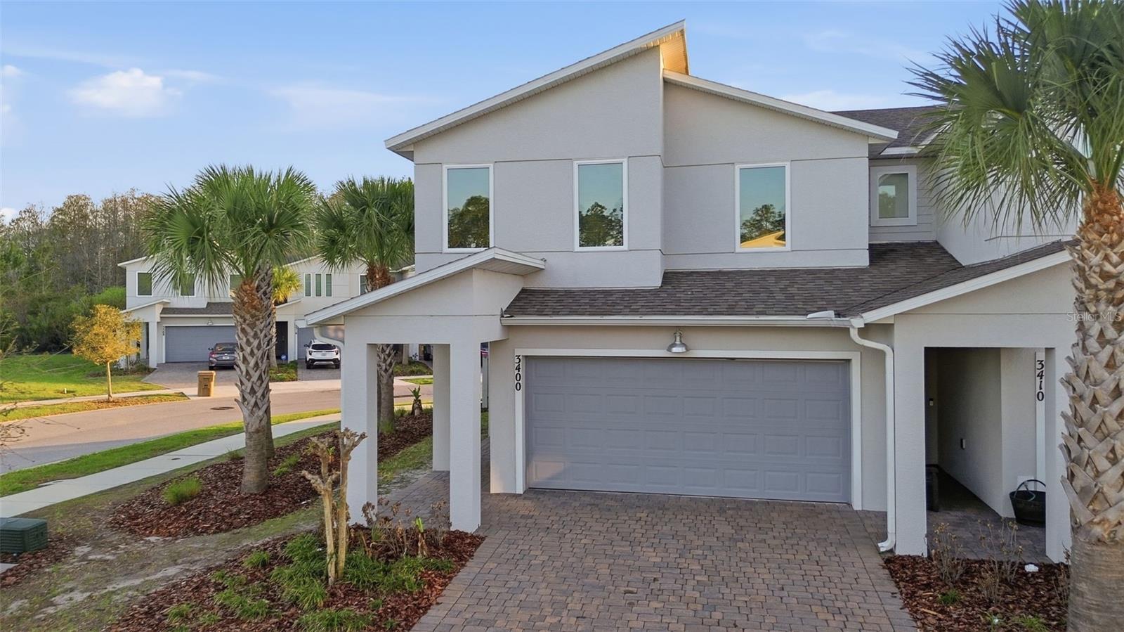 BELLA PARC TWNHMS - Residential