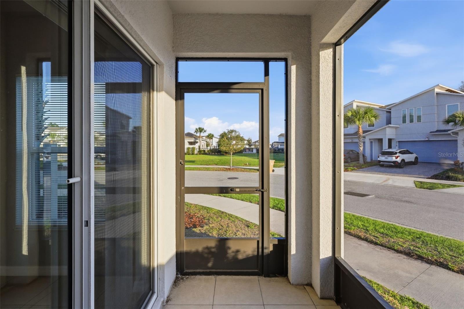 BELLA PARC TWNHMS - Residential